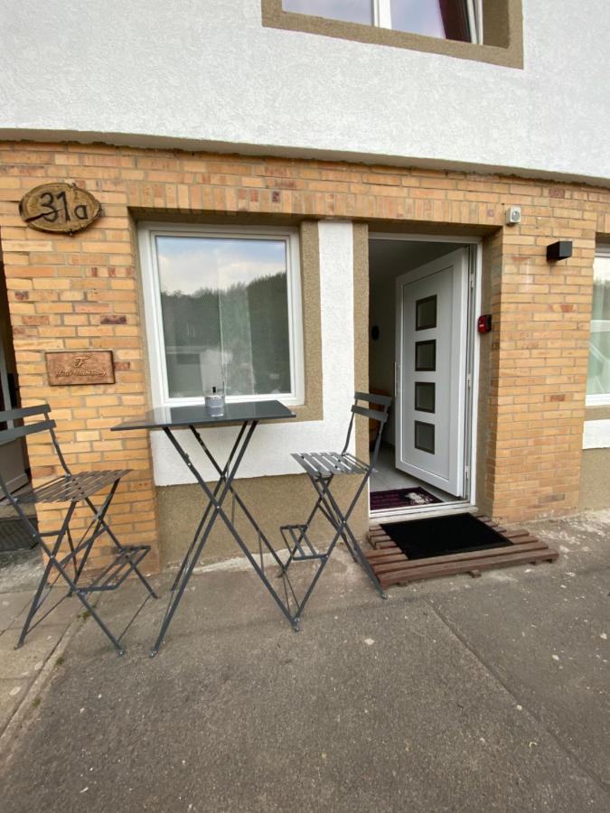 Kleine-Romantische Ferienwohnung Parkplatz Vor Dem Haus! Алтенау Екстериор снимка