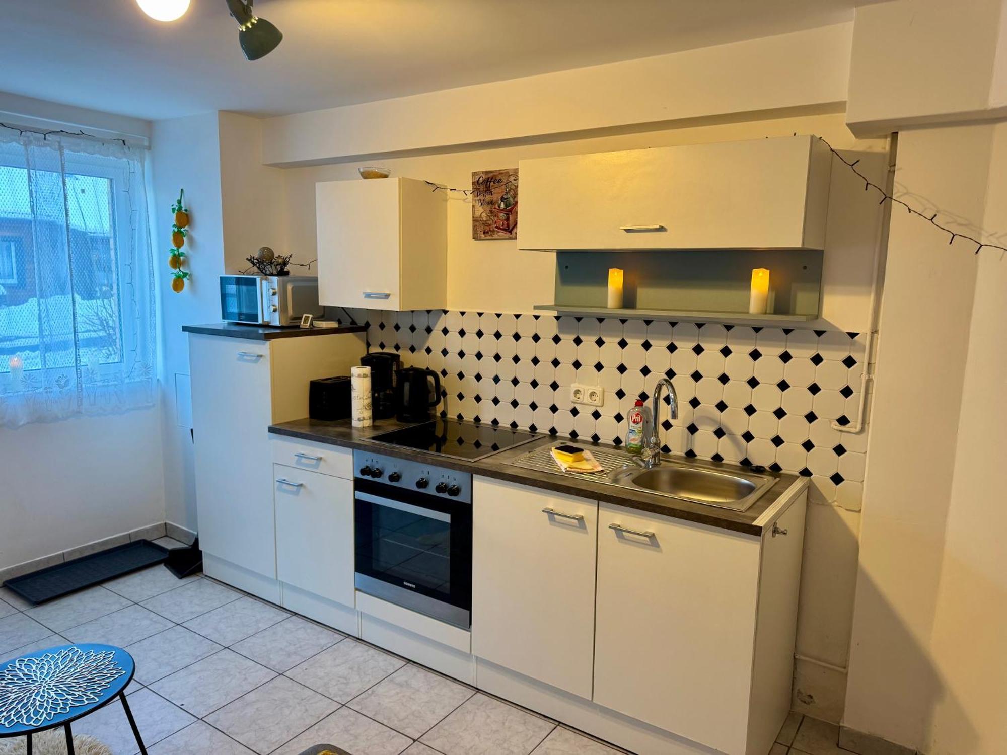 Kleine-Romantische Ferienwohnung Parkplatz Vor Dem Haus! Алтенау Екстериор снимка