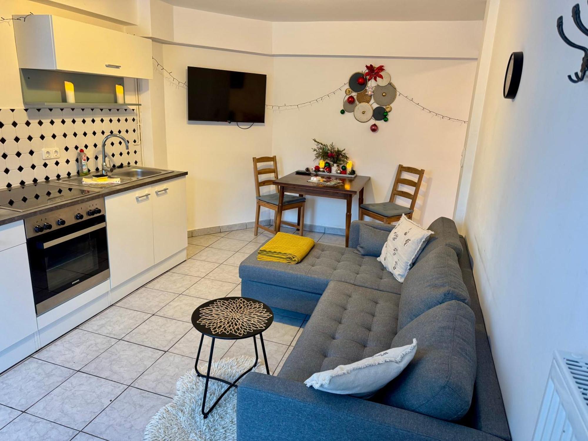 Kleine-Romantische Ferienwohnung Parkplatz Vor Dem Haus! Алтенау Екстериор снимка